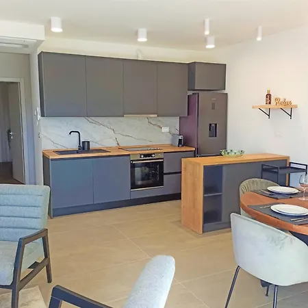 With Parking Space - 24316 * Poreč